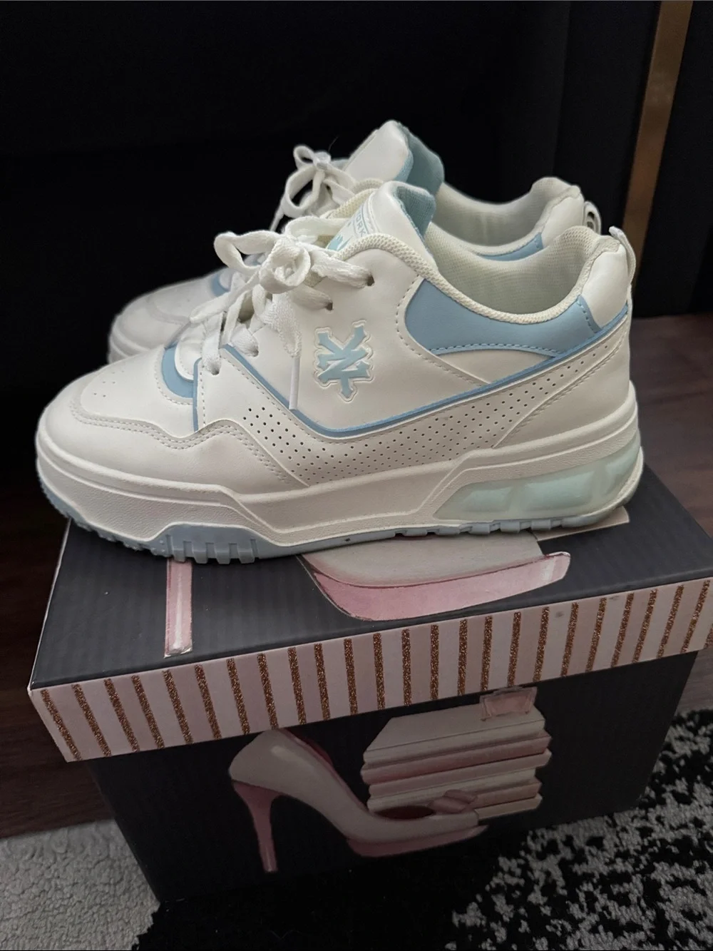 Zoo York clean sole